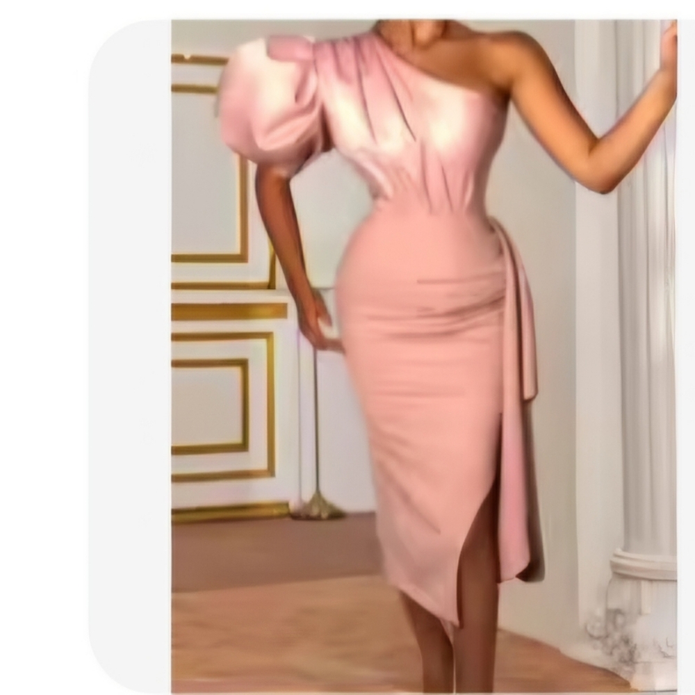 Elegant Pink One-Shoulder Dress